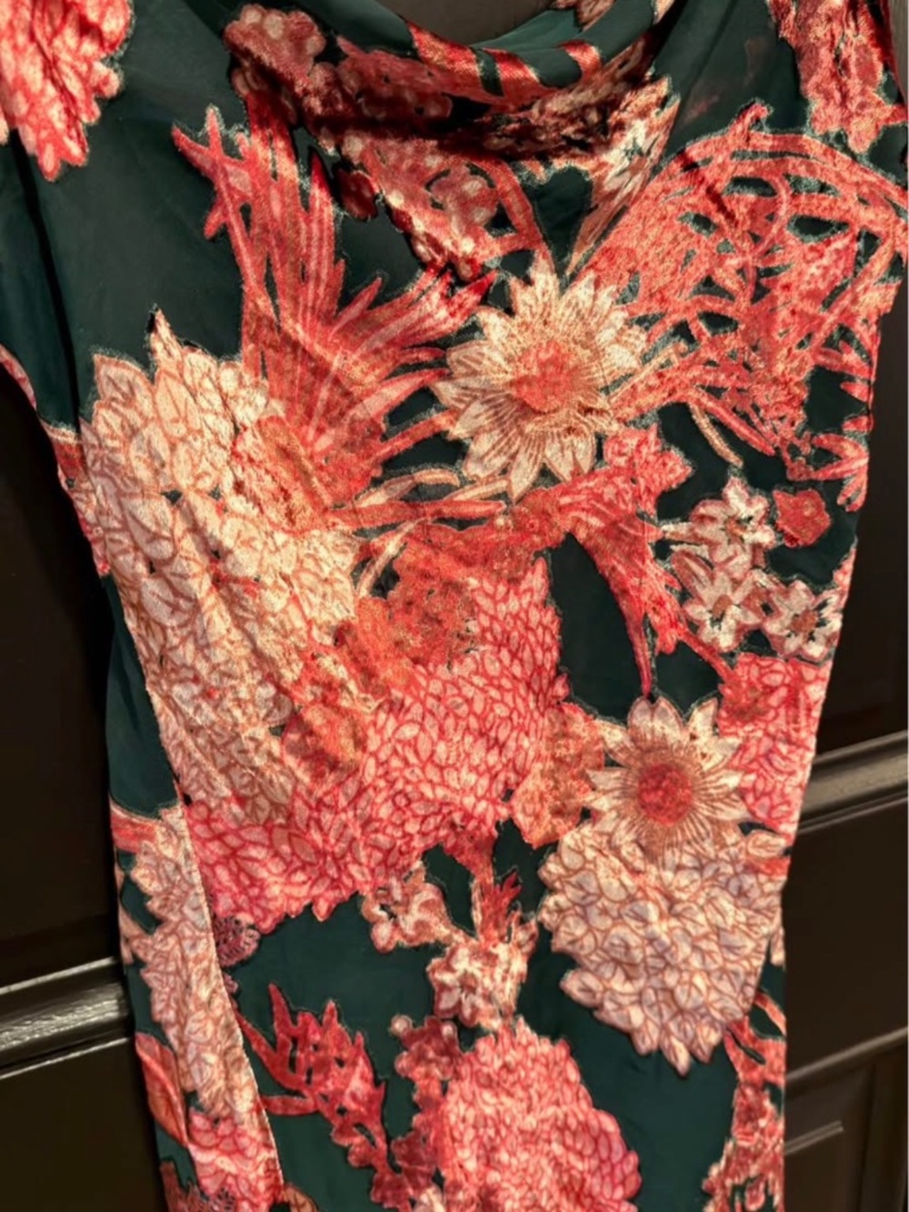 Dress - Picture 8 of 8